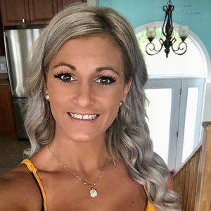 Meet your Posher, Sonia